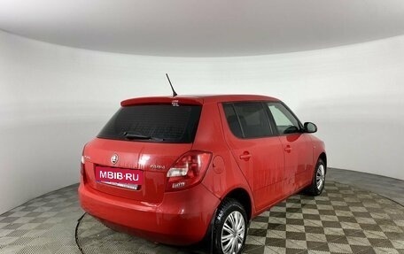 Skoda Fabia II, 2013 год, 630 000 рублей, 5 фотография