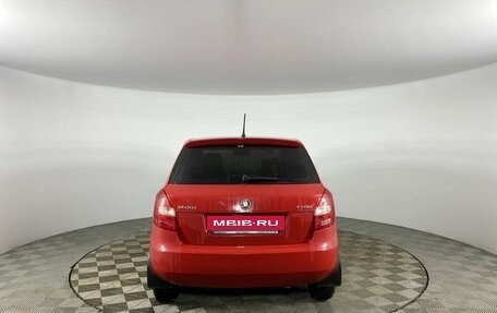 Skoda Fabia II, 2013 год, 630 000 рублей, 6 фотография