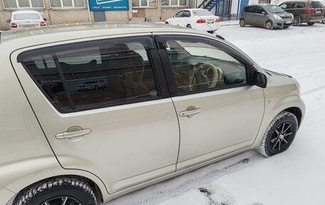 Toyota Passo III, 2009 год, 690 000 рублей, 2 фотография