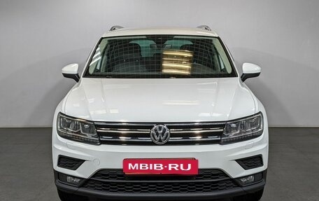 Volkswagen Tiguan II, 2020 год, 3 250 000 рублей, 2 фотография