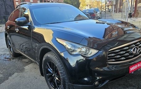 Infiniti FX II, 2009 год, 850 000 рублей, 1 фотография