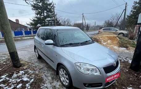 Skoda Fabia II, 2008 год, 650 000 рублей, 2 фотография