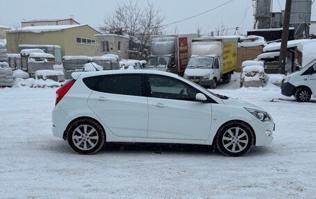 Hyundai Solaris II рестайлинг, 2015 год, 1 500 000 рублей, 4 фотография