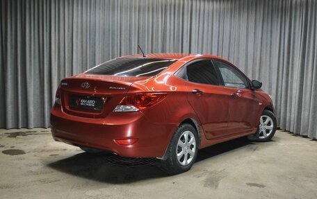 Hyundai Solaris II рестайлинг, 2011 год, 638 000 рублей, 2 фотография