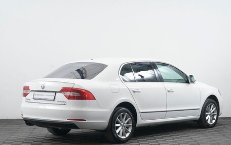 Skoda Superb III рестайлинг, 2014 год, 1 260 000 рублей, 2 фотография