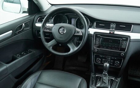 Skoda Superb III рестайлинг, 2014 год, 1 260 000 рублей, 13 фотография