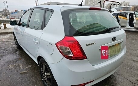 KIA cee'd I рестайлинг, 2010 год, 890 000 рублей, 7 фотография