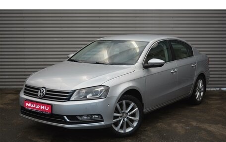 Volkswagen Passat B7, 2012 год, 1 055 000 рублей, 1 фотография