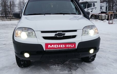 Chevrolet Niva I рестайлинг, 2014 год, 769 000 рублей, 4 фотография