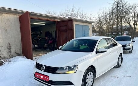 Volkswagen Jetta VI, 2015 год, 1 300 000 рублей, 1 фотография