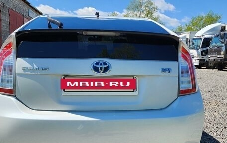 Toyota Prius, 2012 год, 1 270 000 рублей, 7 фотография