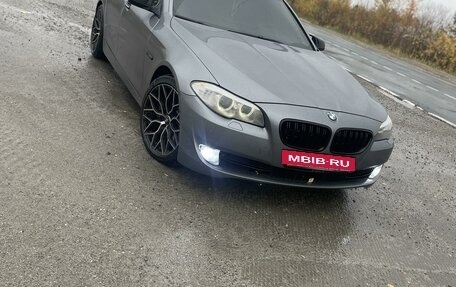 BMW 5 серия, 2010 год, 2 200 000 рублей, 10 фотография