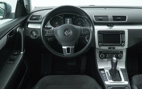 Volkswagen Passat B7, 2011 год, 1 140 000 рублей, 15 фотография