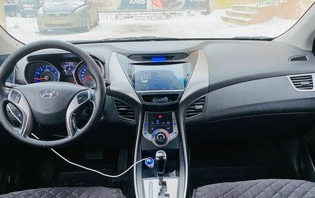 Hyundai Elantra V, 2013 год, 935 000 рублей, 8 фотография