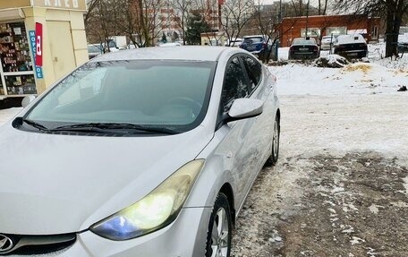 Hyundai Elantra V, 2013 год, 935 000 рублей, 4 фотография