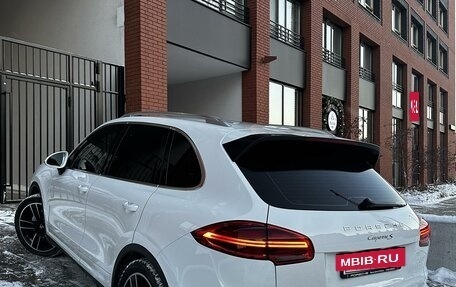 Porsche Cayenne III, 2015 год, 4 350 000 рублей, 10 фотография