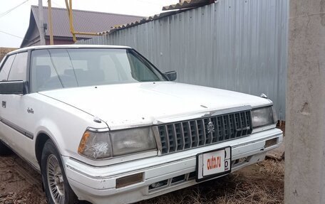 Toyota Crown, 1983 год, 380 000 рублей, 6 фотография