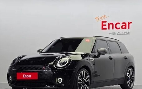 MINI Clubman, 2021 год, 2 890 000 рублей, 2 фотография