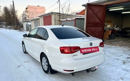 Volkswagen Jetta VI, 2015 год, 1 300 000 рублей, 2 фотография