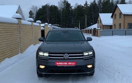 Volkswagen Teramont I, 2019 год, 3 300 000 рублей, 2 фотография