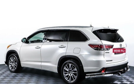 Toyota Highlander III, 2014 год, 2 800 000 рублей, 7 фотография