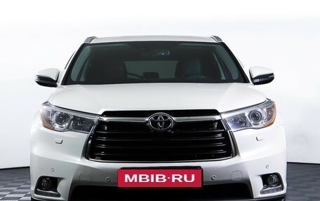 Toyota Highlander III, 2014 год, 2 800 000 рублей, 2 фотография