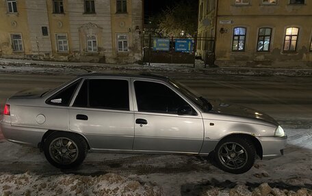 Daewoo Nexia I рестайлинг, 2010 год, 200 000 рублей, 5 фотография