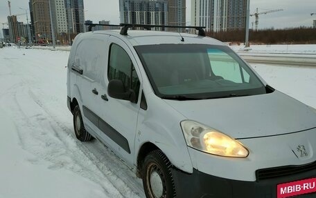 Peugeot Partner II рестайлинг 2, 2012 год, 620 000 рублей, 2 фотография