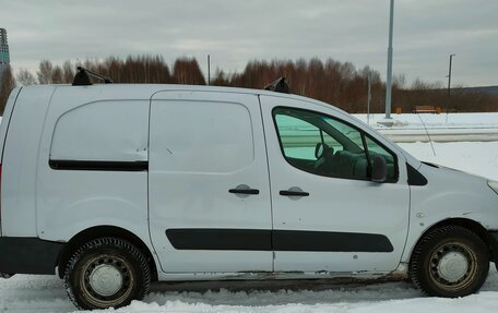 Peugeot Partner II рестайлинг 2, 2012 год, 620 000 рублей, 10 фотография