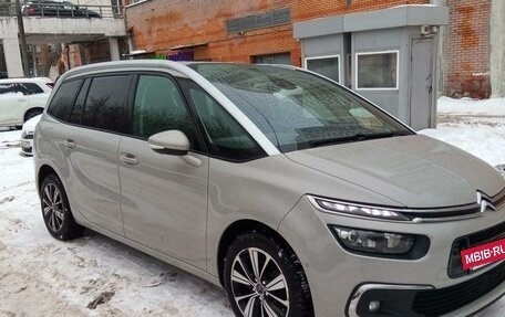 Citroen C4 Picasso II рестайлинг, 2018 год, 1 999 000 рублей, 7 фотография