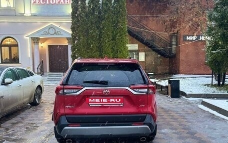 Toyota RAV4, 2021 год, 4 100 000 рублей, 4 фотография