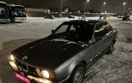 BMW 5 серия, 1991 год, 300 000 рублей, 1 фотография