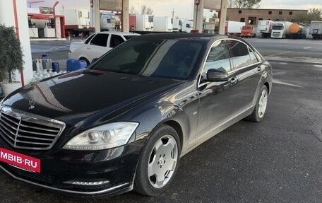 Mercedes-Benz S-Класс, 2011 год, 1 950 000 рублей, 7 фотография