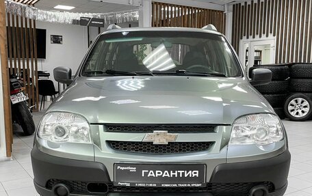 Chevrolet Niva I рестайлинг, 2012 год, 649 000 рублей, 2 фотография