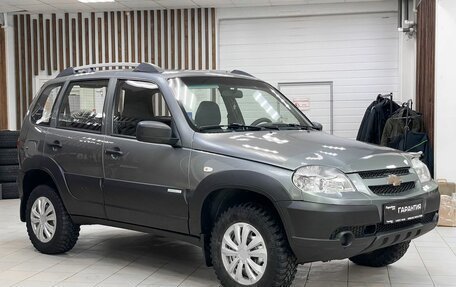 Chevrolet Niva I рестайлинг, 2012 год, 649 000 рублей, 3 фотография