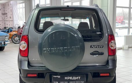 Chevrolet Niva I рестайлинг, 2012 год, 649 000 рублей, 5 фотография