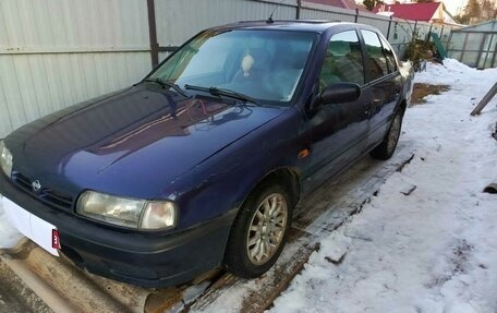 Nissan Primera II рестайлинг, 1995 год, 200 000 рублей, 5 фотография