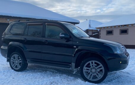 Toyota Land Cruiser Prado 120 рестайлинг, 2007 год, 2 800 000 рублей, 3 фотография