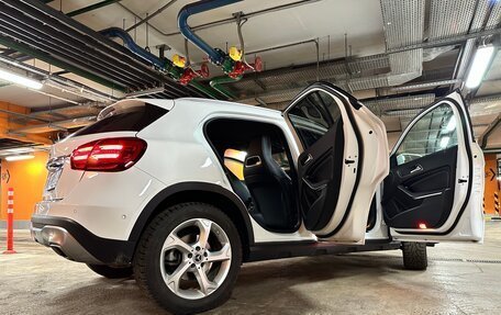 Mercedes-Benz GLA, 2019 год, 2 800 000 рублей, 17 фотография