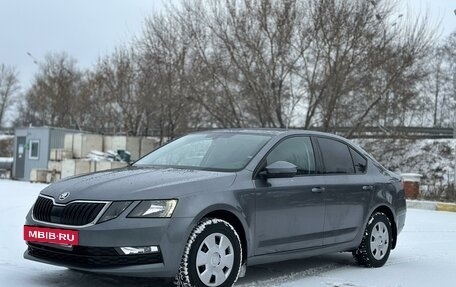 Skoda Octavia, 2018 год, 1 590 000 рублей, 3 фотография