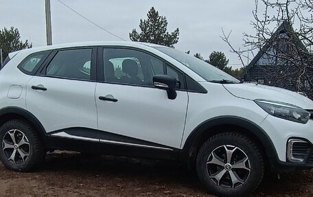 Renault Kaptur I рестайлинг, 2018 год, 1 425 000 рублей, 5 фотография