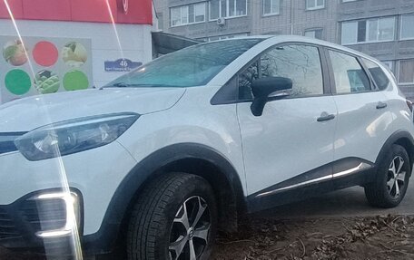 Renault Kaptur I рестайлинг, 2018 год, 1 425 000 рублей, 6 фотография