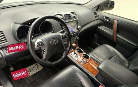 Toyota Highlander III, 2012 год, 1 987 000 рублей, 11 фотография