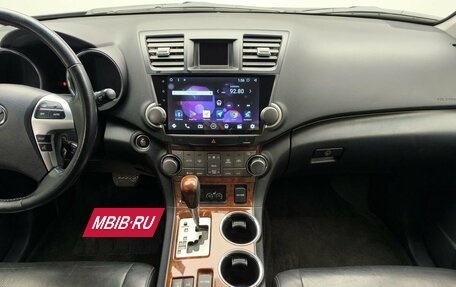 Toyota Highlander III, 2012 год, 1 987 000 рублей, 9 фотография