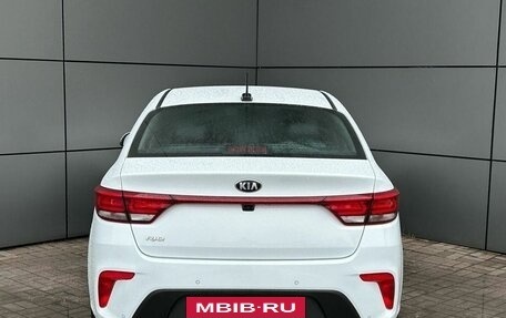 KIA Rio IV, 2018 год, 1 499 000 рублей, 10 фотография