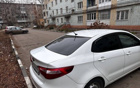 KIA Rio III рестайлинг, 2014 год, 950 000 рублей, 2 фотография