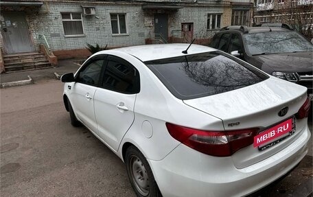 KIA Rio III рестайлинг, 2014 год, 950 000 рублей, 4 фотография