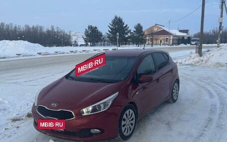 KIA cee'd III, 2013 год, 1 020 000 рублей, 2 фотография