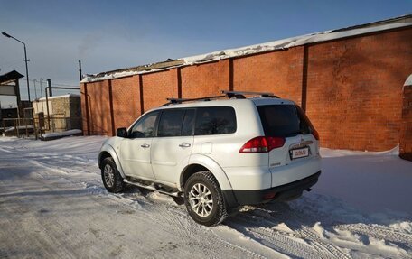 Mitsubishi Pajero Sport II рестайлинг, 2013 год, 2 000 000 рублей, 2 фотография