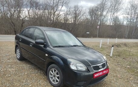 KIA Rio II, 2010 год, 750 000 рублей, 2 фотография